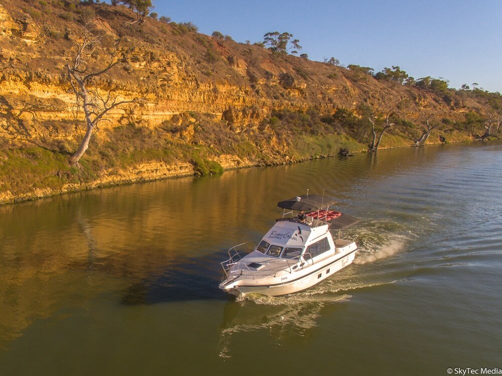 rivergum cruises murray river boat hire 2 - Home